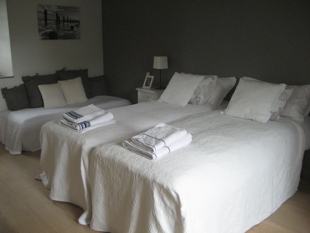 Kervaillant Bed & Breakfast Plouec-du-Trieux Стая снимка